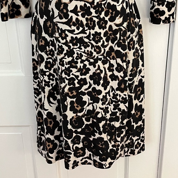 Diane Von Furstenburg 100% Silk Black Tan Cream Floral Wrap Dress Iconic 70’s - Picture 8 of 16